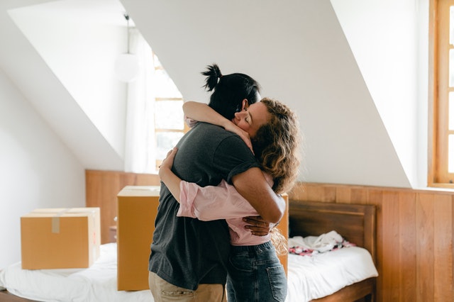 Common law marriage does not exist in England & Wales